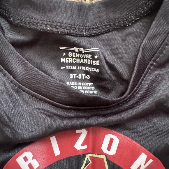 MLB Arizona Diamondbacks Dri-Fit  T-Shirts - set of 3 - Red, Black, and Gray - Picture 5 of 7
